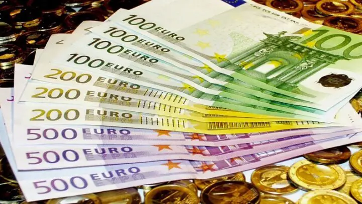 OKTOBAR PUNI DŽEPOVE: Evo ko može da računa na obilje!